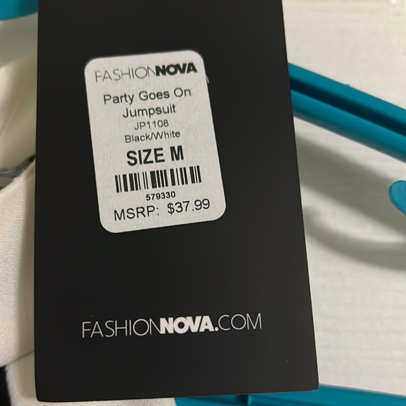 Black & White Fashion Nova romper - Picture 2 of 6